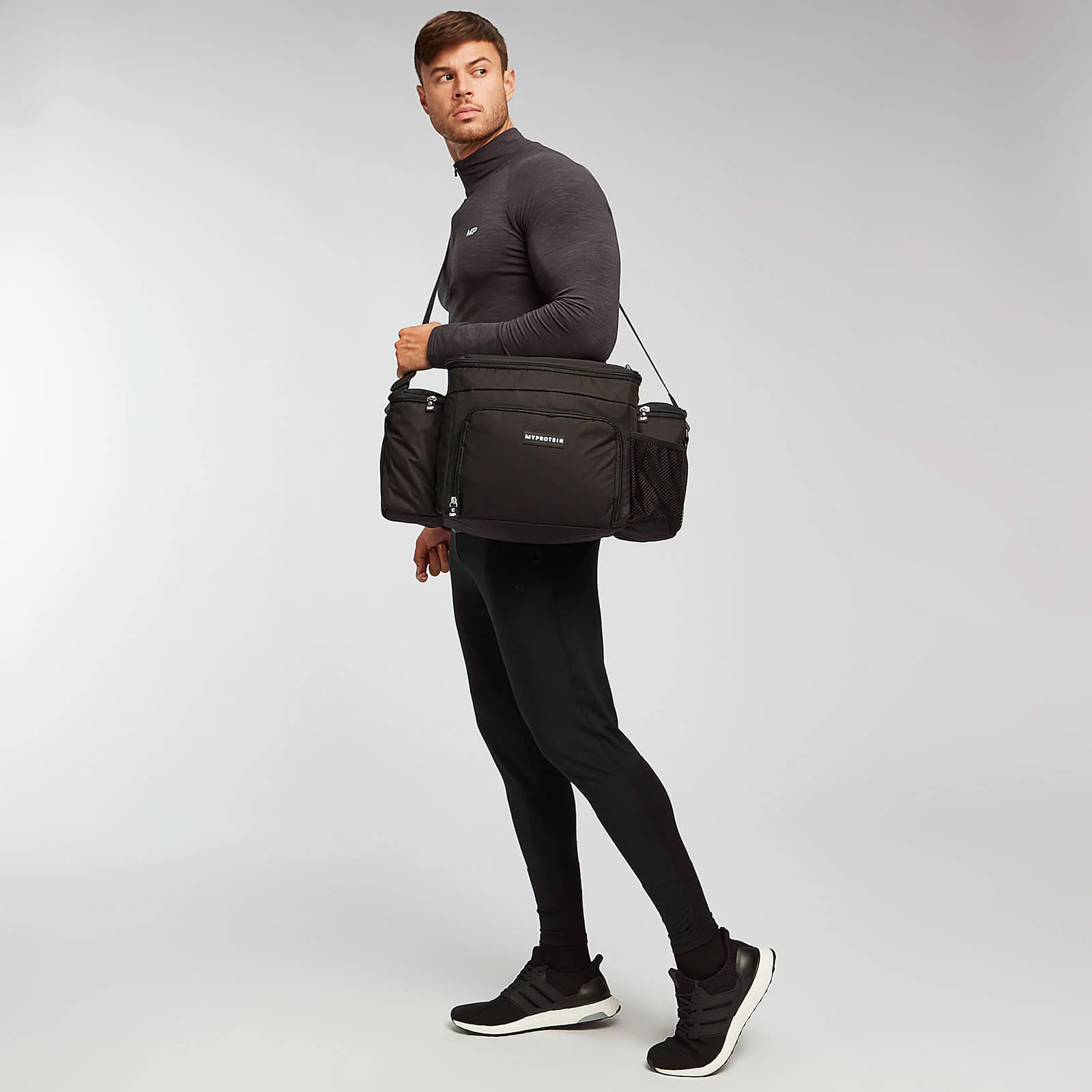 Myprotein Meal Bag Holdall - Black Imagine 1