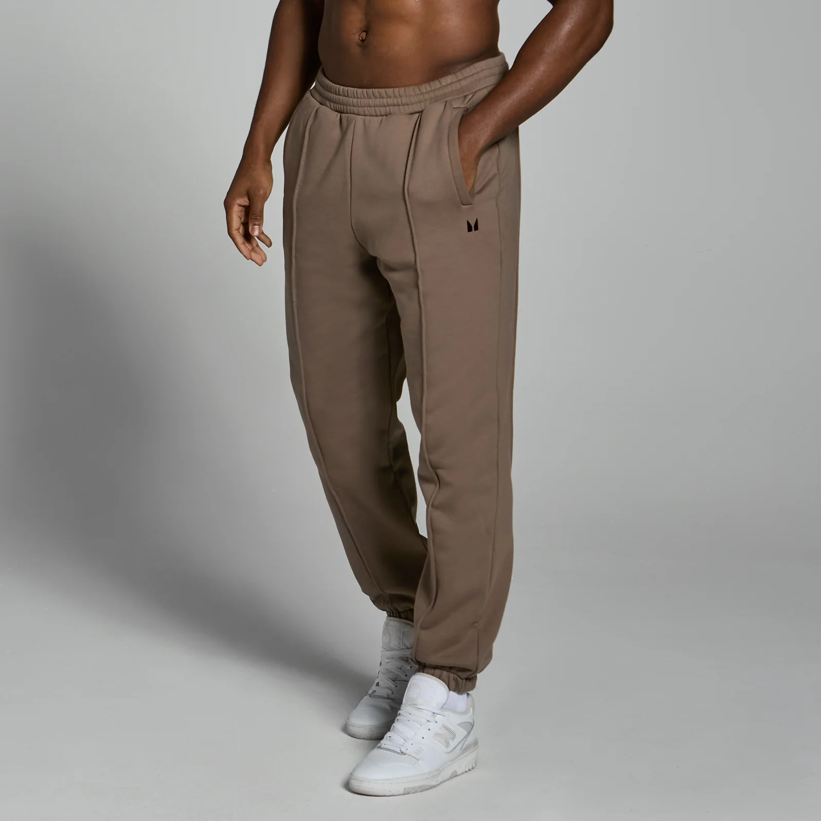 Pantaloni groși tip jogger supradimensionați MP Lifestyle pentru bărbați - Soft Brown - XS Imagine 1