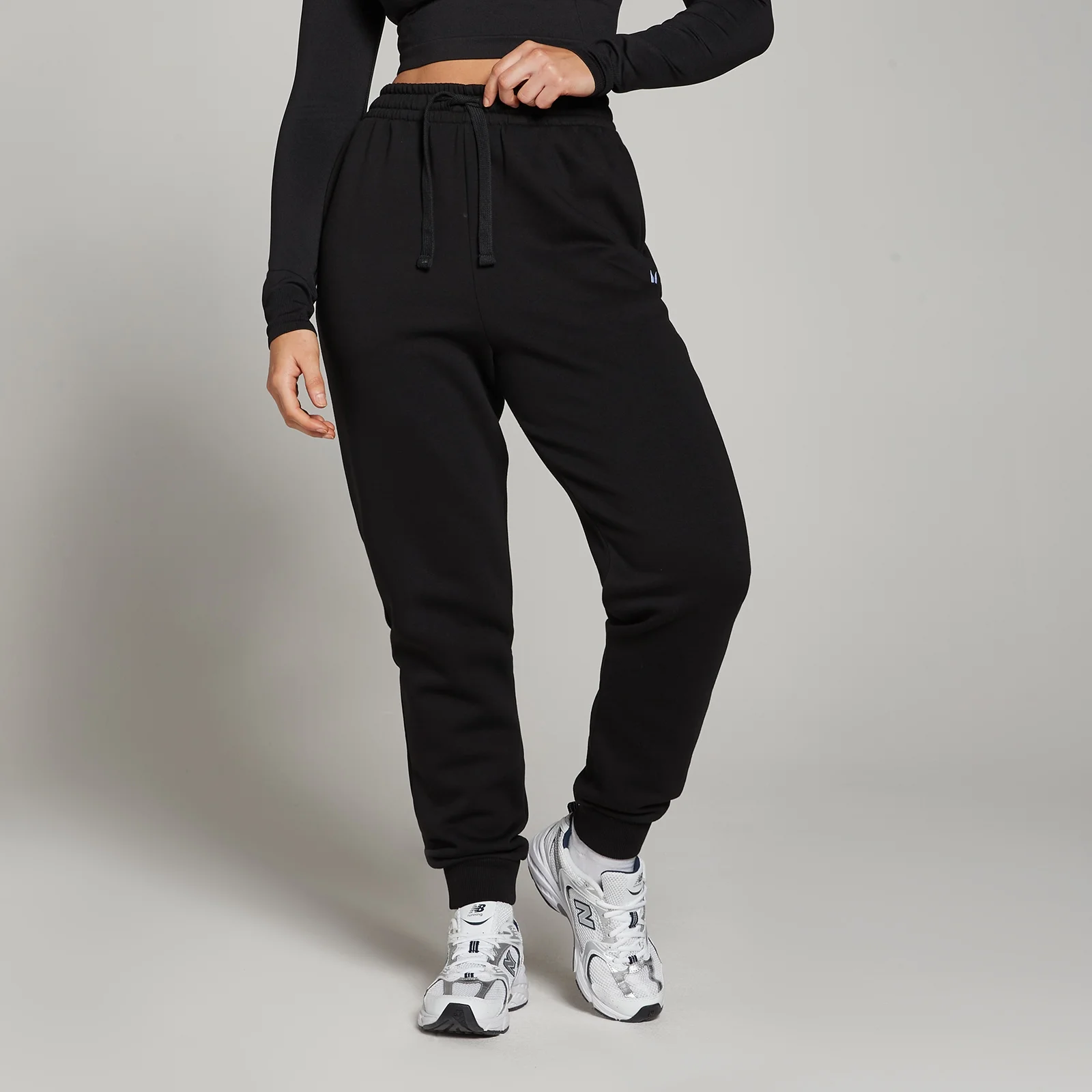 Pantaloni tip jogger croială obișnuită MP Basics pentru femei - Negru - S Imagine 1
