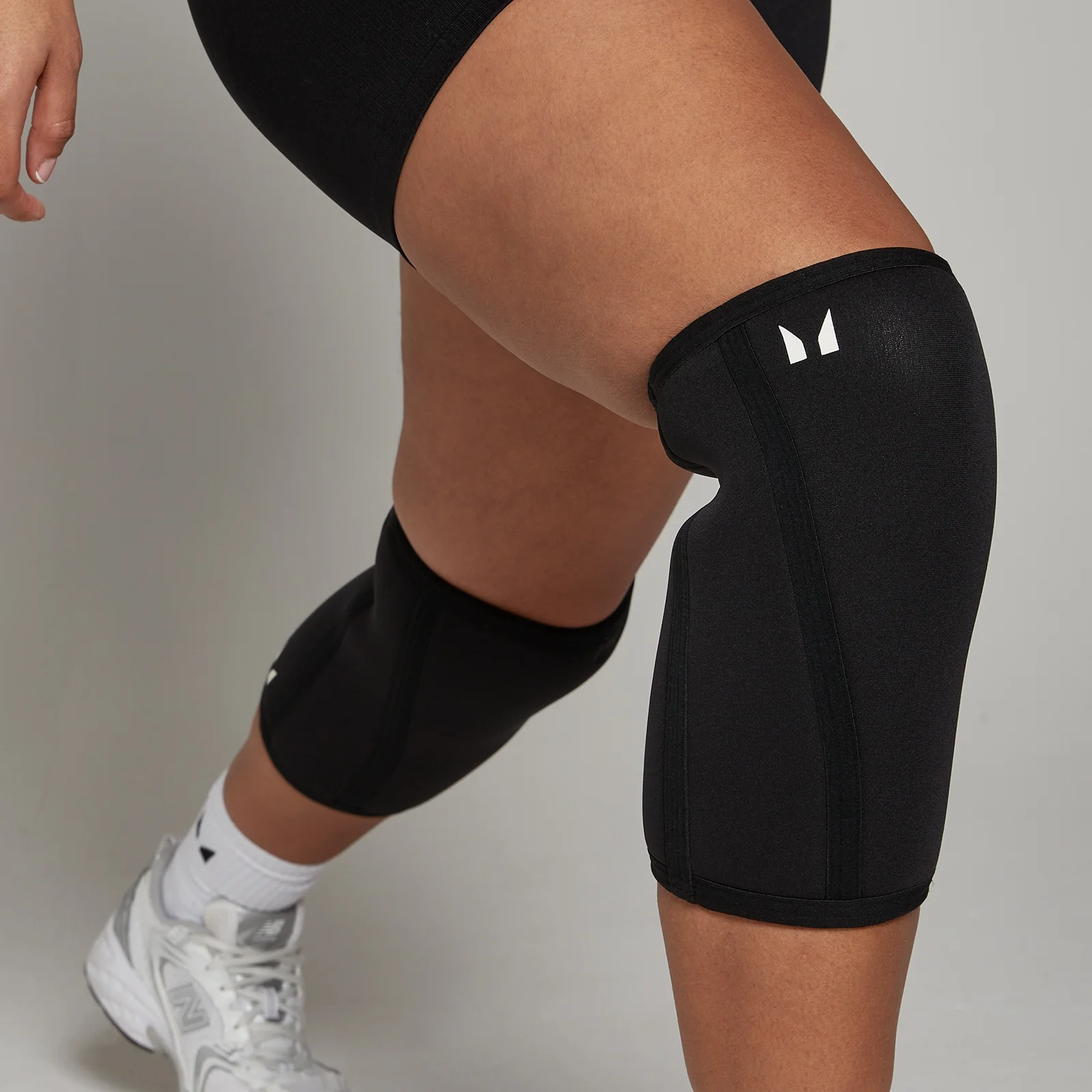 Pereche de genunchiere MP Unisex Training - Negru - XS Imagine 1