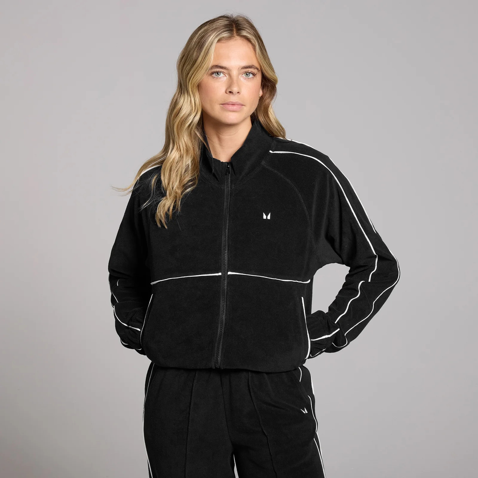 Jachetă de trening pufoasă MP Lifestyle pentru femei - Negru - XL Imagine 1