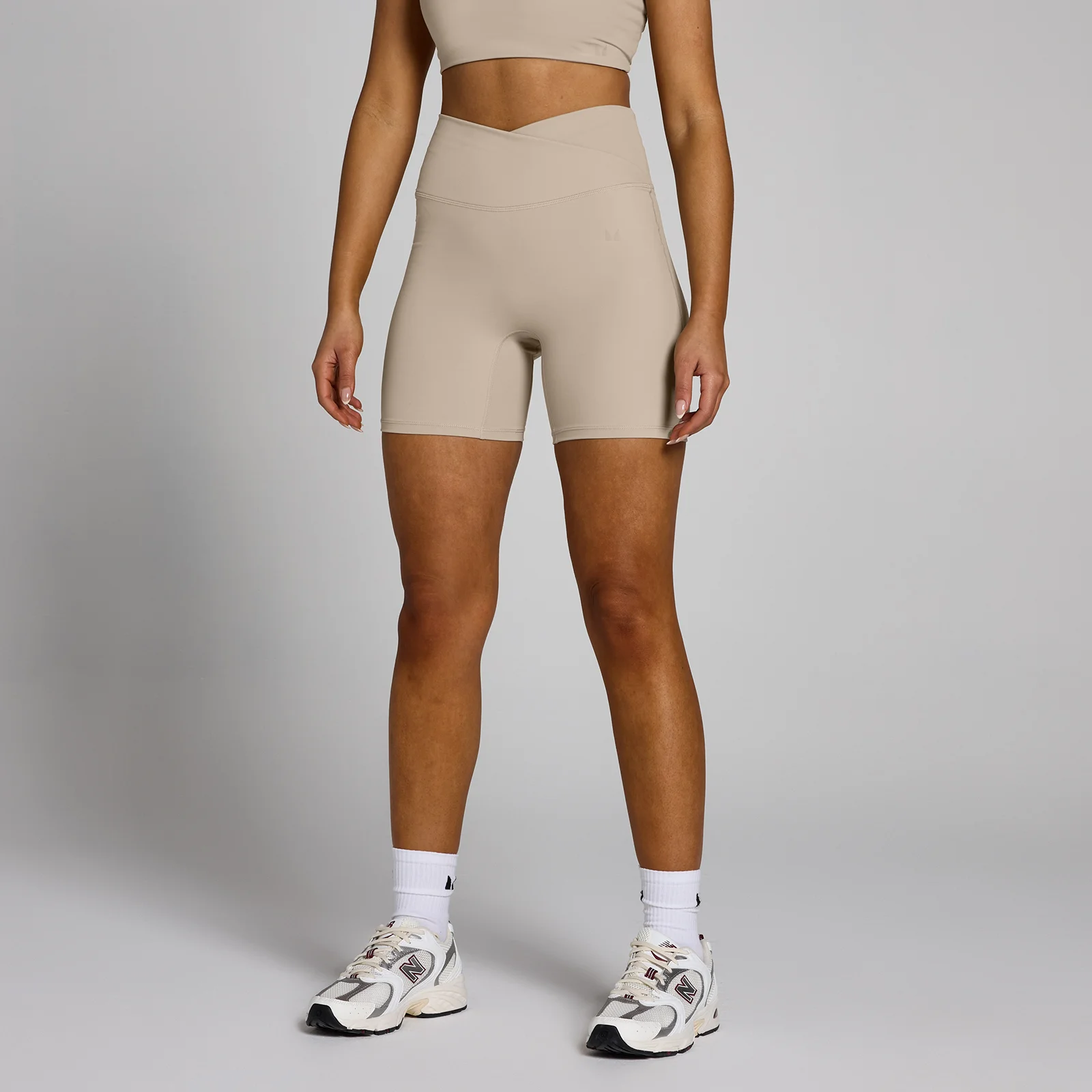 Pantaloni scurți MP Tempo pentru femei - XL Imagine 1