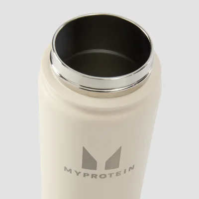 Sticlă din metal reciclat cu pai rabatabil, 500ml Myprotein - Natural Cream Imagine 6