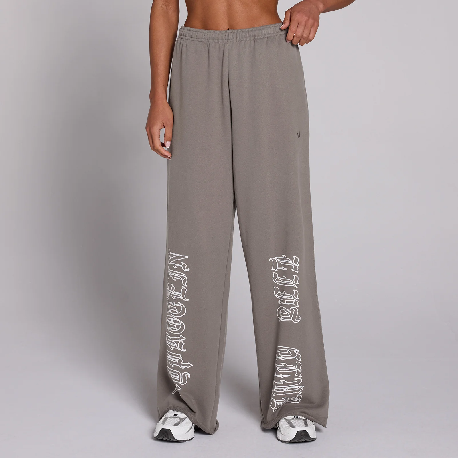 Pantaloni de trening Damă MP Lift Graphic Casual cu picior drept - Dark Truffle - XXL Imagine 1