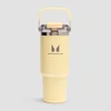 Sticlă Myprotein din Metal Reciclat cu Mâner și Pai 900ml - Unt