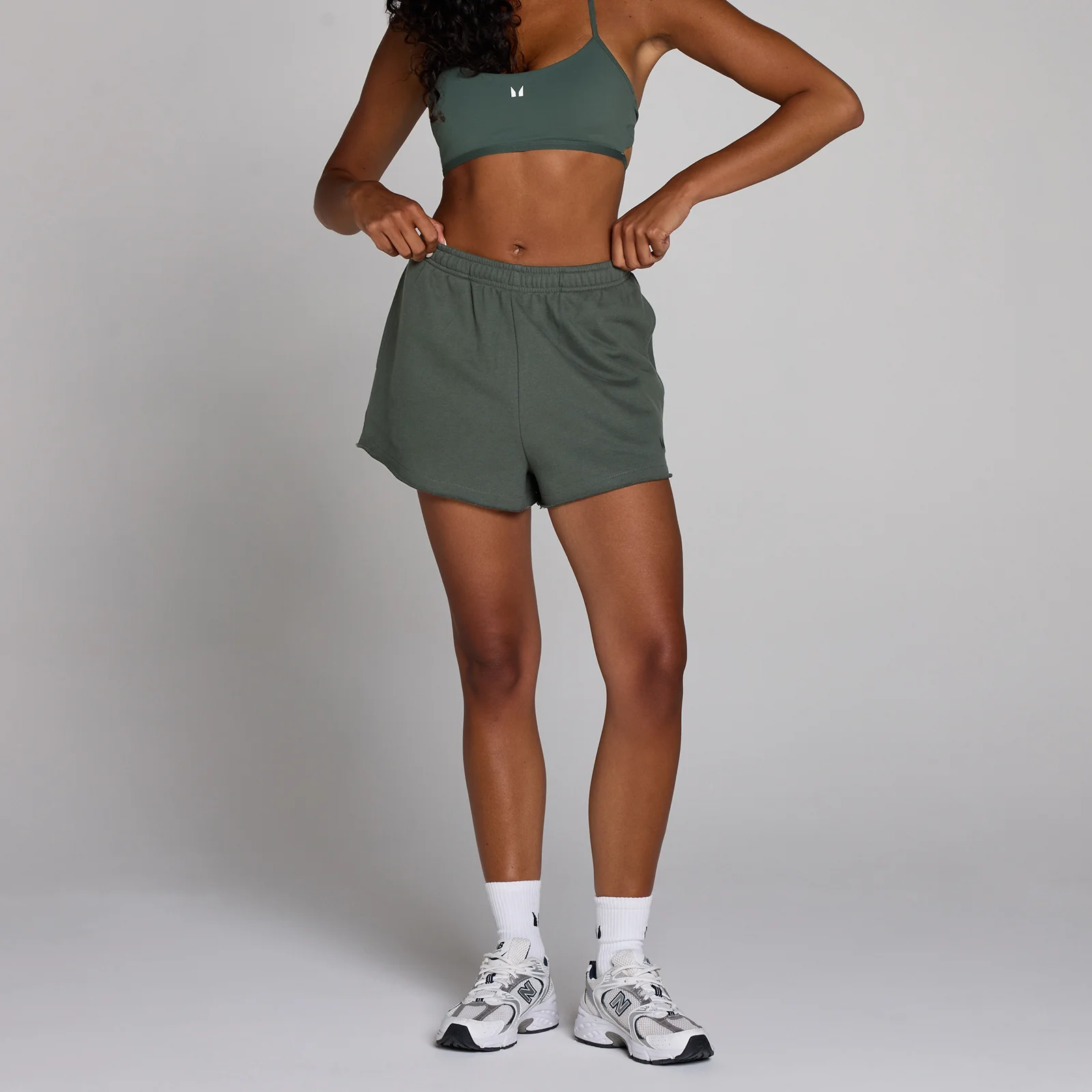 Pantaloni Scurți Sport MP pentru Femei - Verde Cenușiu - XXL Imagine 1