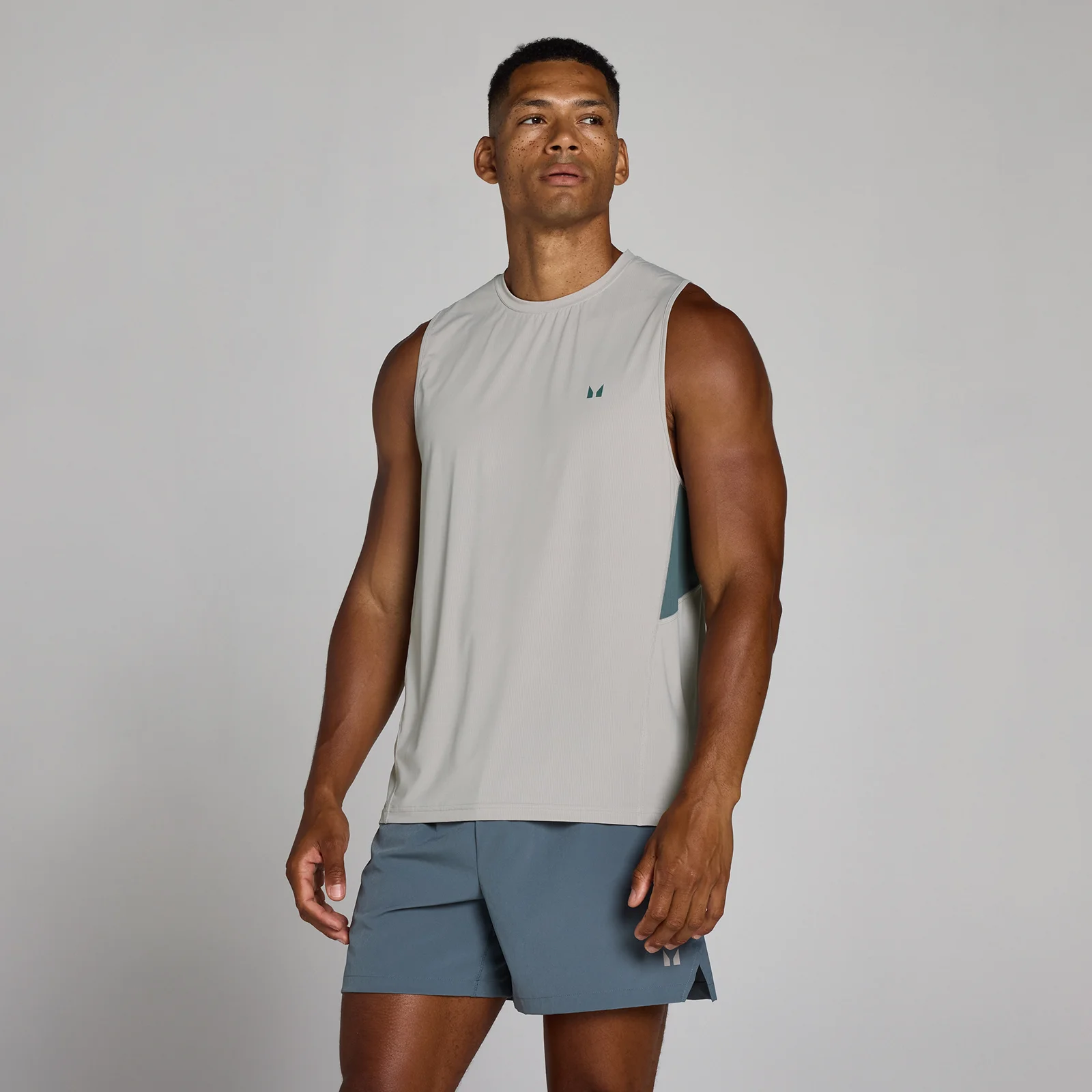 MP Men's Training Ultra Mesh Tank - Chalk Grey - XS Imagine 1