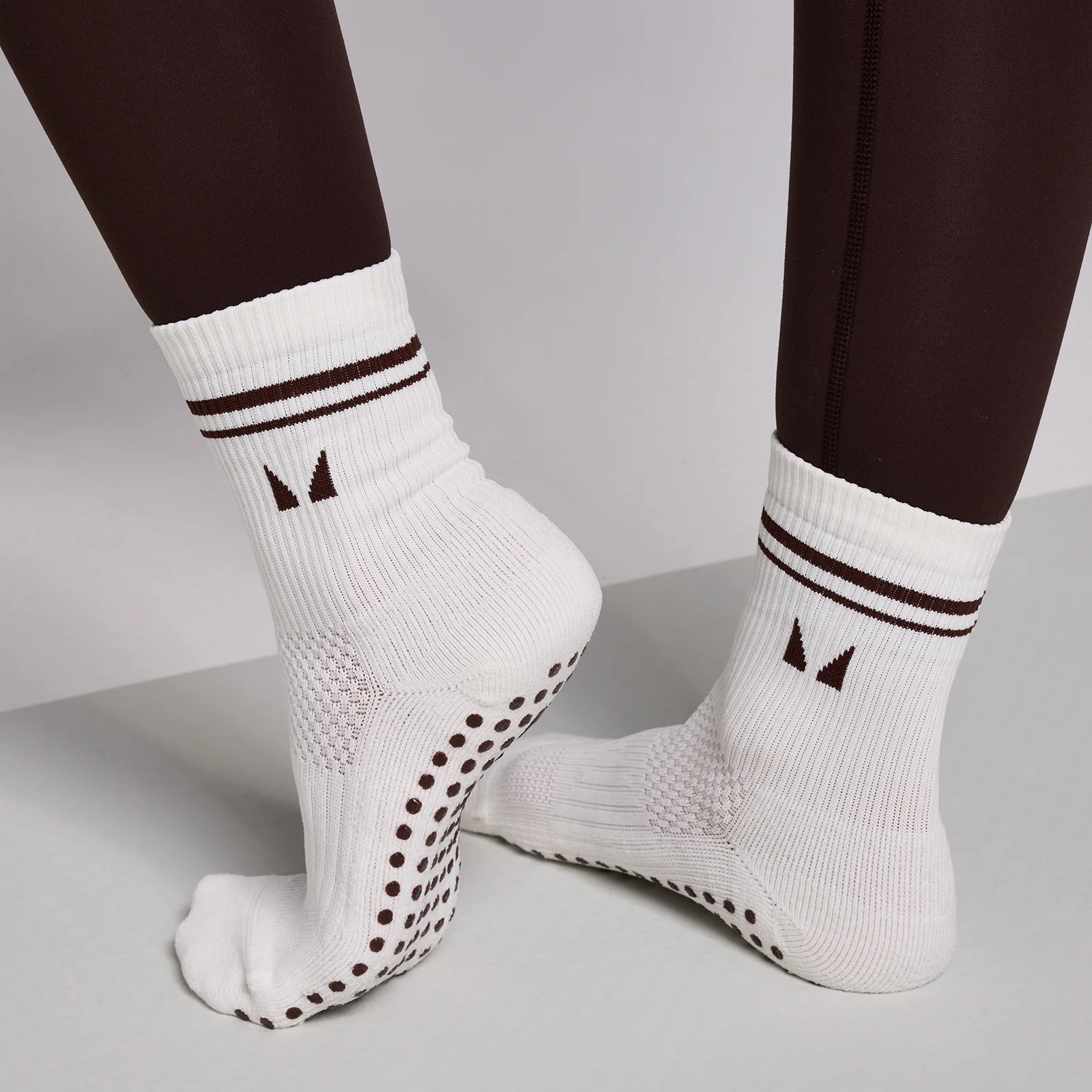 MP Pilates Socks (2 pack) - Cocoa/Pearl - UK 2-5 Imagine 1